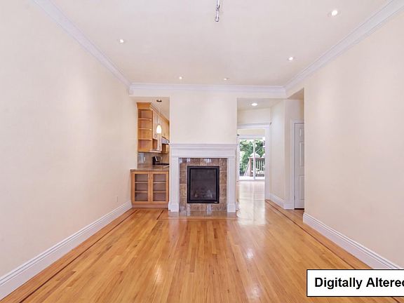 5th image of 8 Porter St
