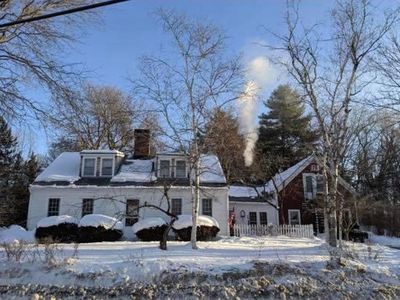 55 Kingston Rd, Plaistow, NH, 03865