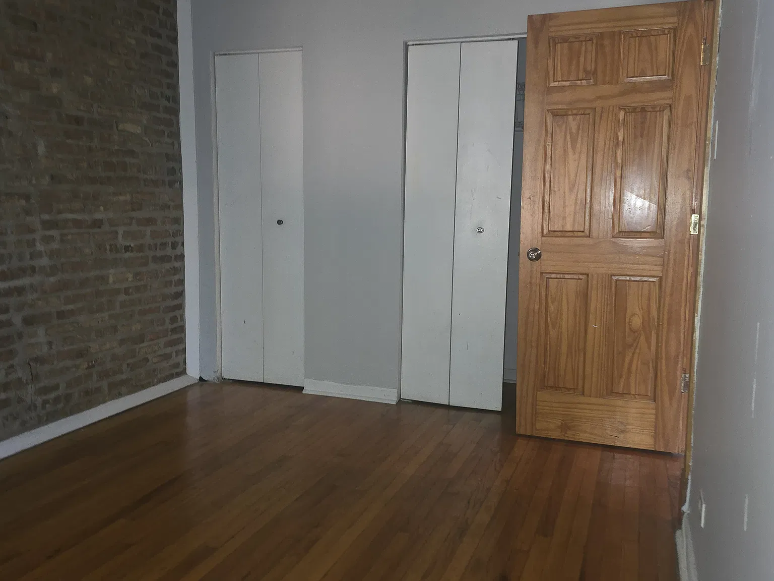2 bed, 900 sqft, $1,900 — Photo 2