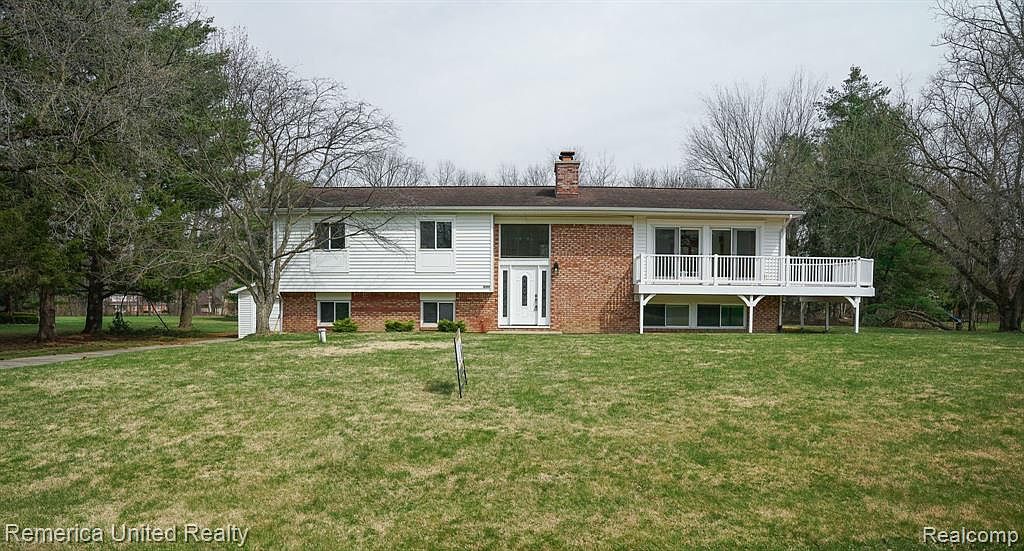 5391 Lawnwood Dr Brighton MI 48114 Zillow