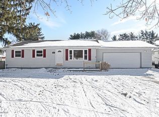 70191 Fillmore St, Edwardsburg, MI 49112