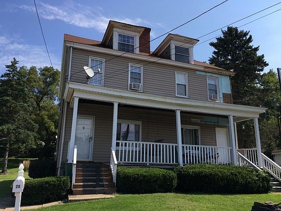 2nd image of 22 Perry St