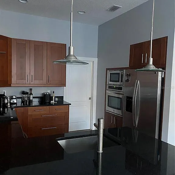2251 Nairn Dr — Photo 5
