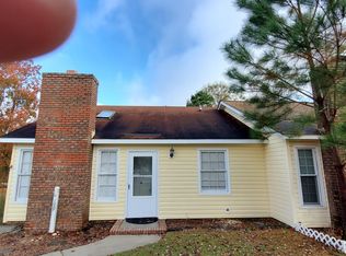 109 Garden Pl, Jacksonville, NC 28546