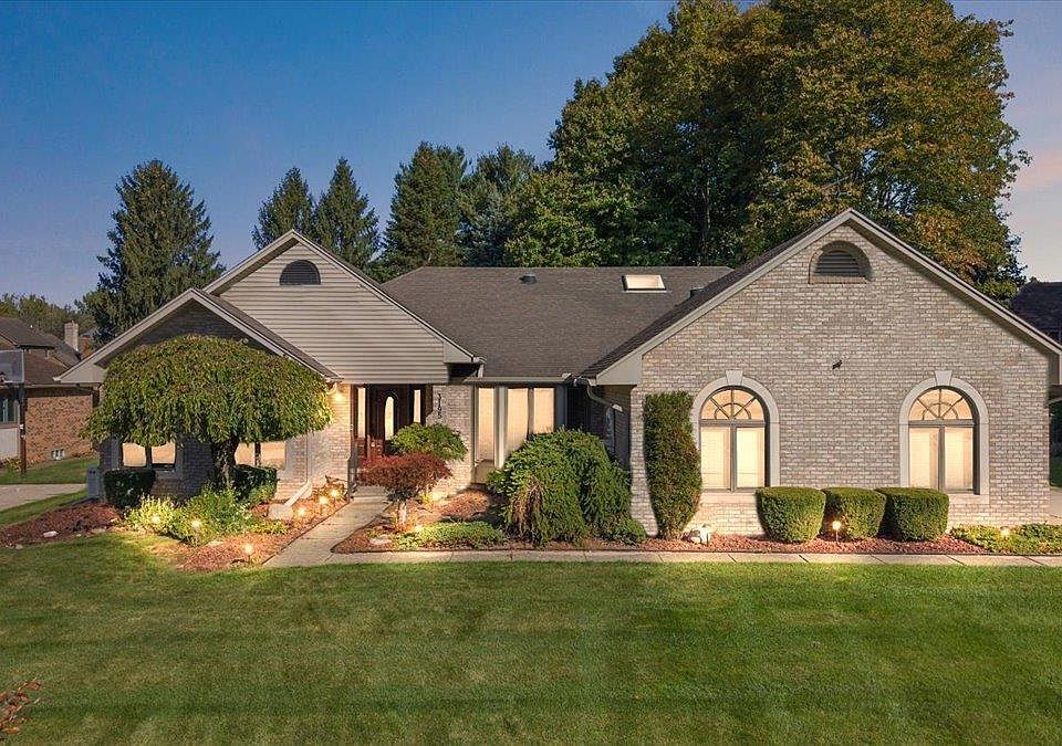 1st image of 3195 Nickelby Dr