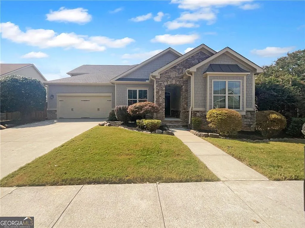 202 Hickory Nut Ln photo 1