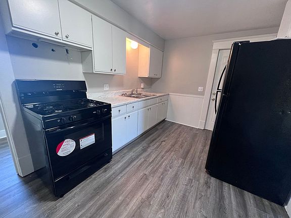 3rd image of 1017 Turner Ave NW Unit 1