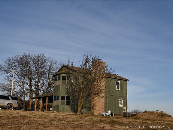 2nd image of 438474 E 350th Rd