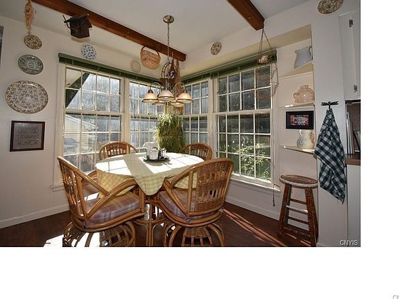 4th image of 4557 Stoneledge Ln