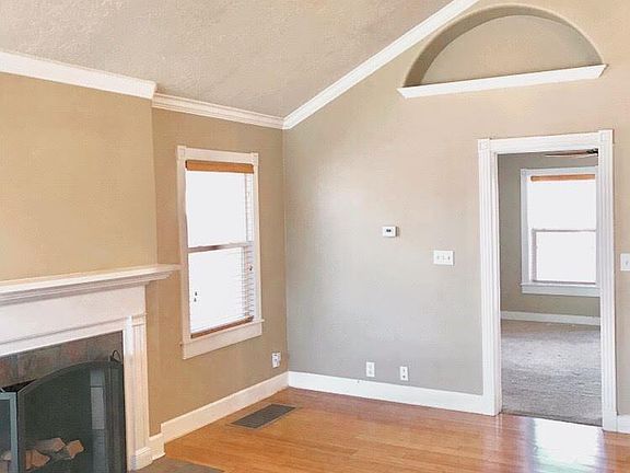 4th image of 2739 S Highland Dr
