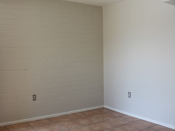 5th image of 604 S Roosevelt St