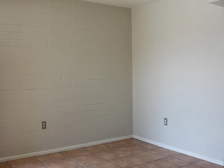 604 S Roosevelt St — Photo 7