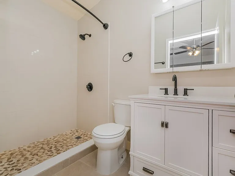 10610 Navigation Dr — Photo 13