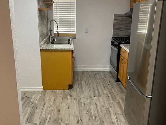 2nd image of 2312 Copper Ave #C