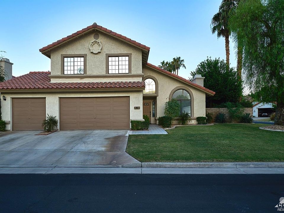 1st image of 49130 Serenata Ct