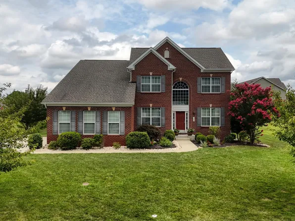 302 Price Dr, Middletown, DE 19709