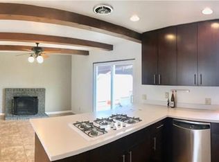 16322 Santa Anita Ln, Huntington Beach, CA 92649
