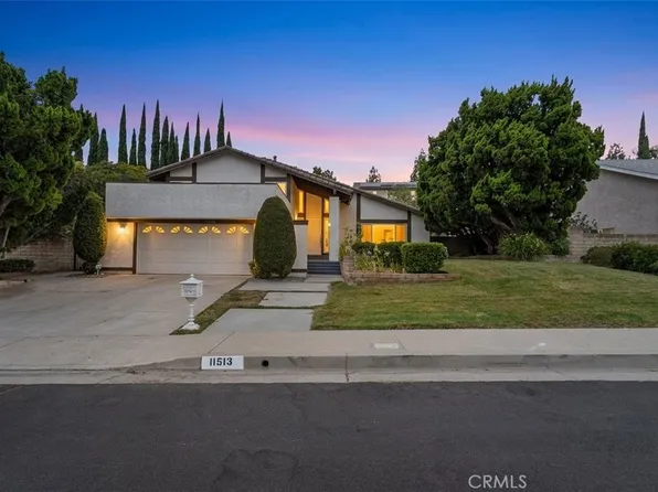 11513 Pala Mesa Dr, Porter Ranch, CA 91326