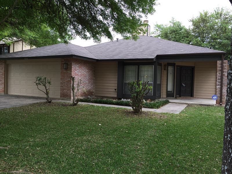 1st image of 8338 Dawnwood Dr