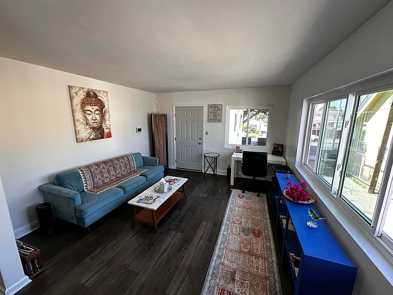 444 E 92nd St #4 — Photo 39