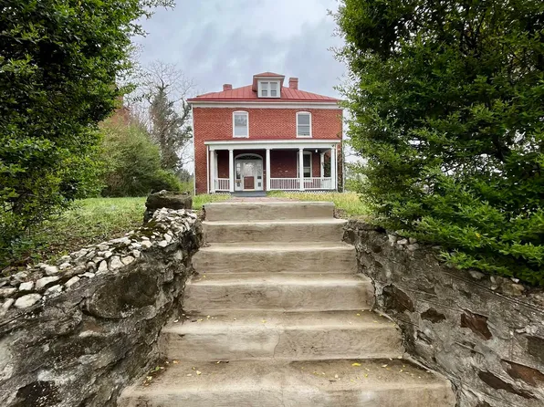 501 Ridge St, Charlottesville, VA 22902