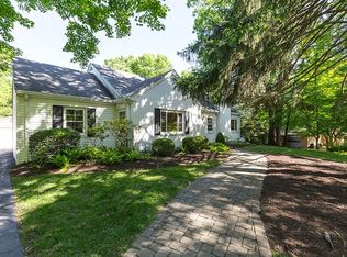 5811 Wayside Ave, Cincinnati, OH 45230