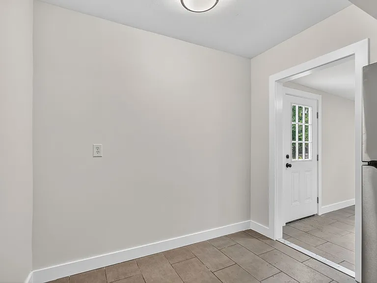4600 Biltmore Ave — Photo 16