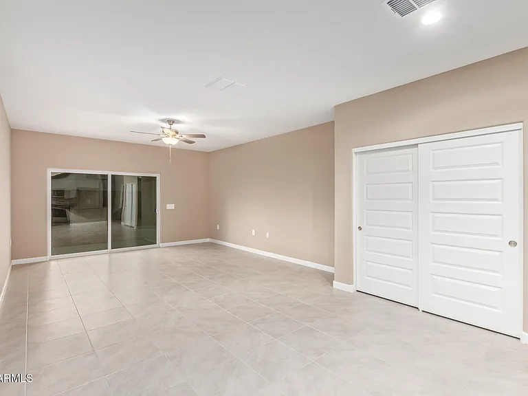 24179 W Ripple Rd — Photo 6