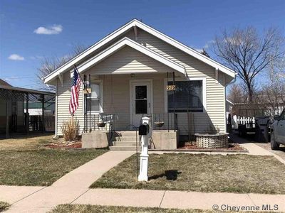 212 W 8th St, Cheyenne, WY, 82007
