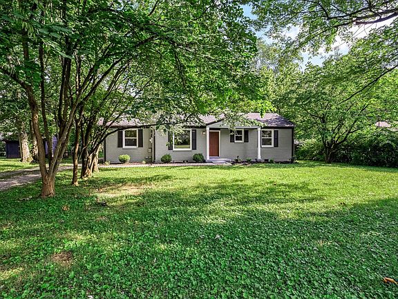 2nd image of 1910 Gardner Dr