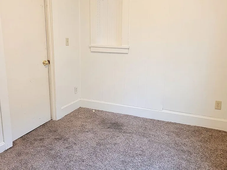 919 Washington St — Photo 9