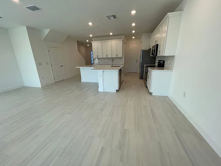 4101 Sonoma Oaks Cir — Photo 11