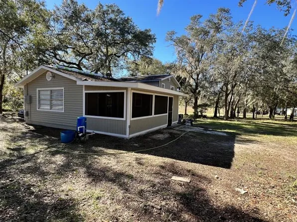 16271 SE 16th Pl, Ocklawaha, FL 32179