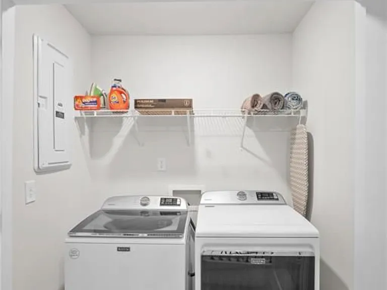 818 Falls Grove Trl — Photo 10