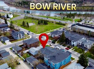 4410 SW 17th Ave NW, Calgary, AB T3B0N8