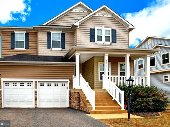 9831 Bremen Ct, Waldorf, MD 20603