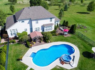 4635 Clark Shaw Rd, Powell, OH 43065