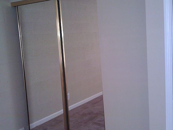 5th image of 3419 Villa Knolls South Dr