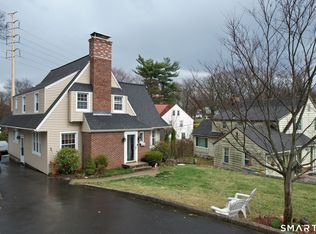14 Arden Rd, Waterbury, CT 06708