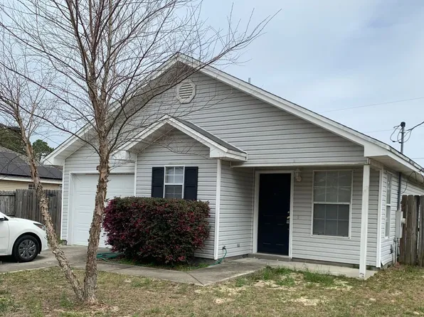 479 Sara Ave, Mary Esther, FL 32569