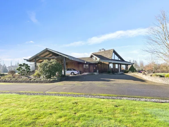 16948 66th Ave, Surrey, BC V3S 5M1