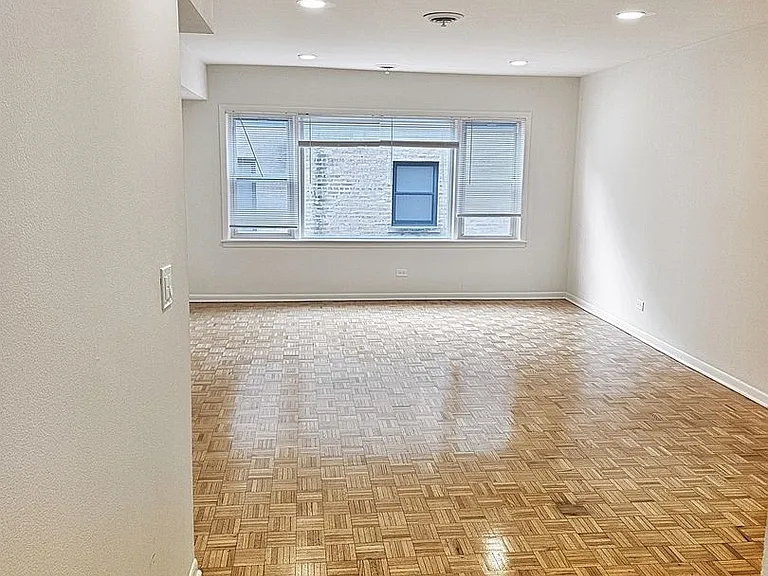 1100 Church — Photo 24