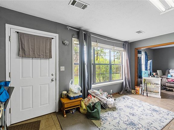3rd image of 1209 Hollow Branch Ln