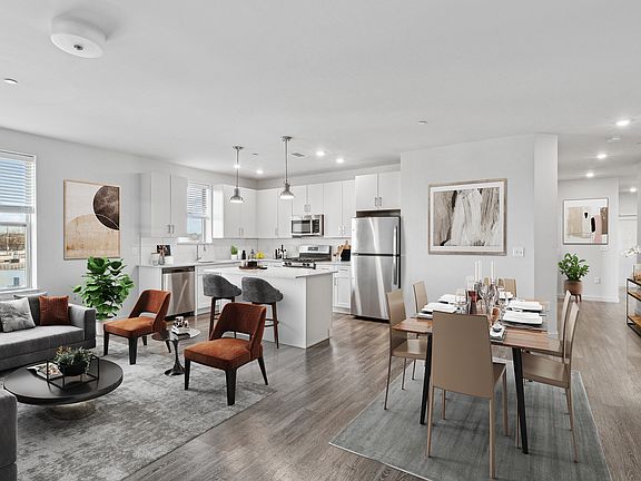 4th image of 435 Main St #606