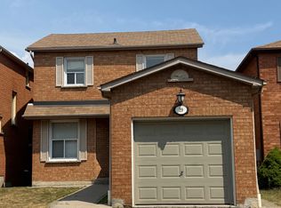29 Fernbank Pl, Whitby, ON L1R 1S9