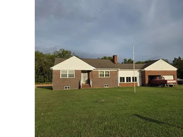412 Millstone Landing Rd, Water View, VA 23180