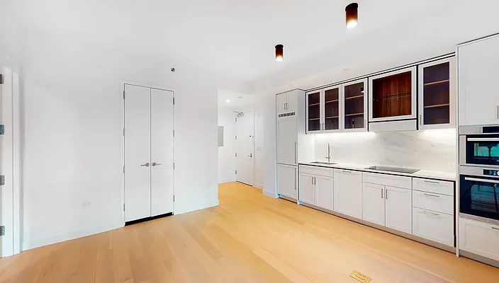 Rented by Brown Harris Stevens | media 21