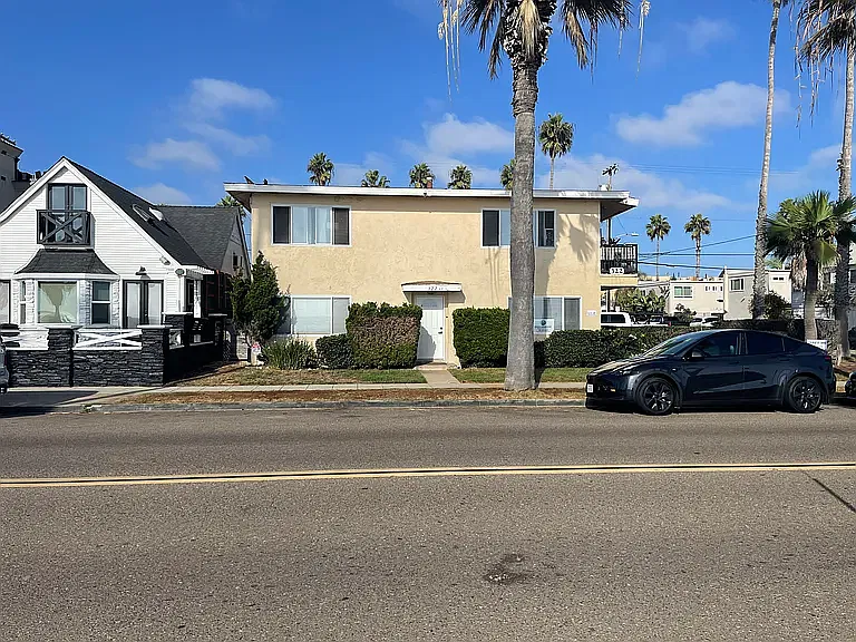 1 bed, 550 sqft, $2,600 — Photo 2