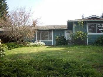 1st image of 2415 21st St SE
