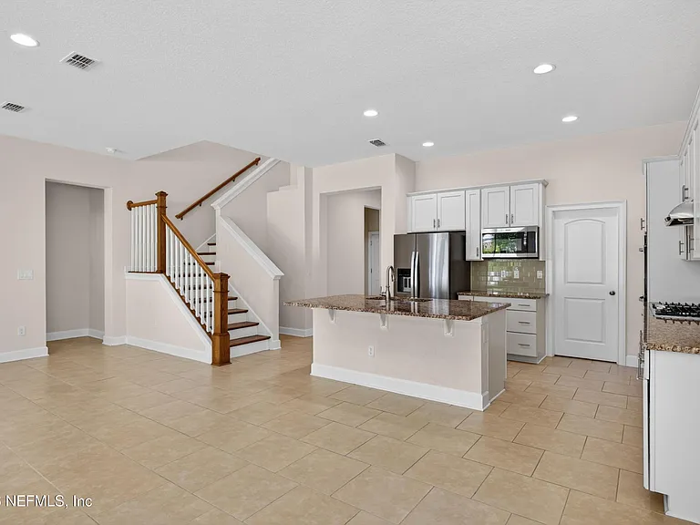 32 Talori Ave — Photo 13